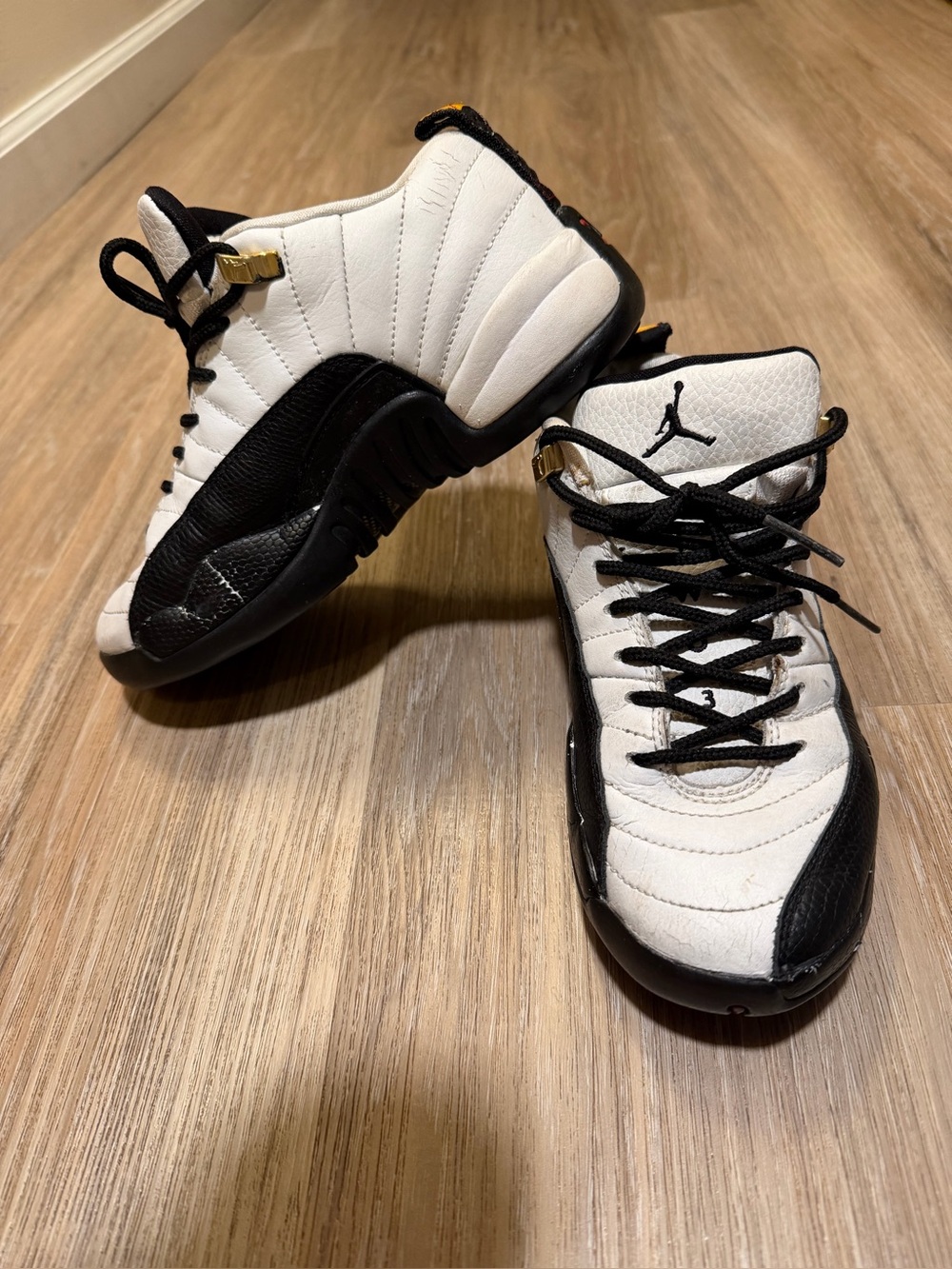 Air Jordan 12 Retro Low GS Black Varsity Red Size 4.5Y